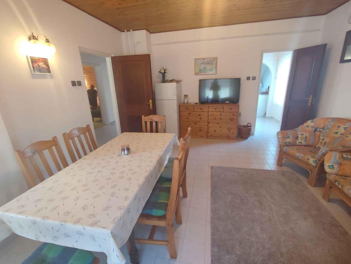Holiday Home In Balatonboglar 45807 Bagian luar foto